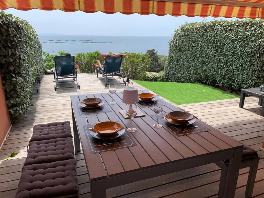 Ajaccio Maison Bord De Mer Dans Residence Avec Piscine מראה חיצוני תמונה